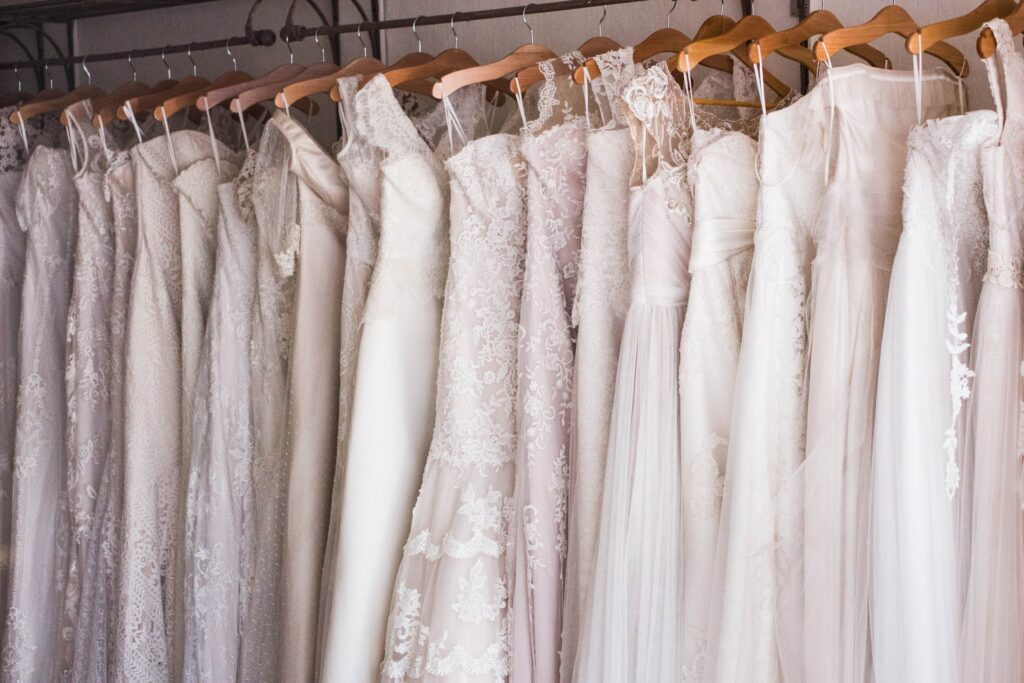 brautkleider-stange-essen